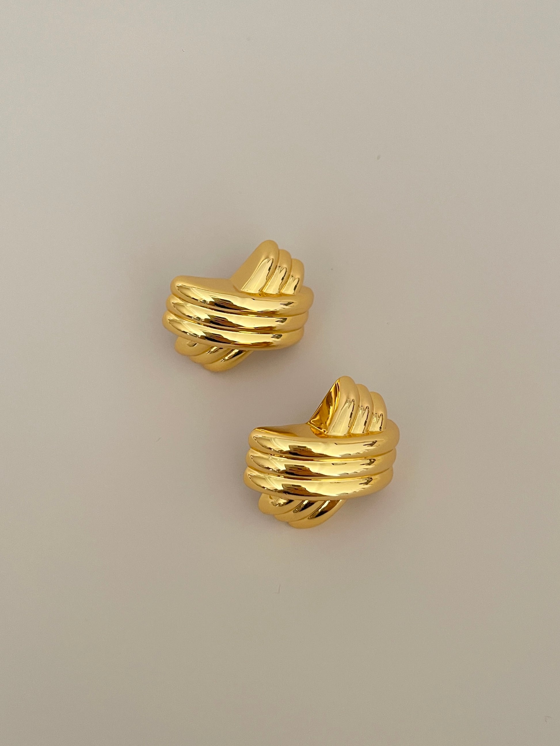 AXIA EARRINGS GOLD