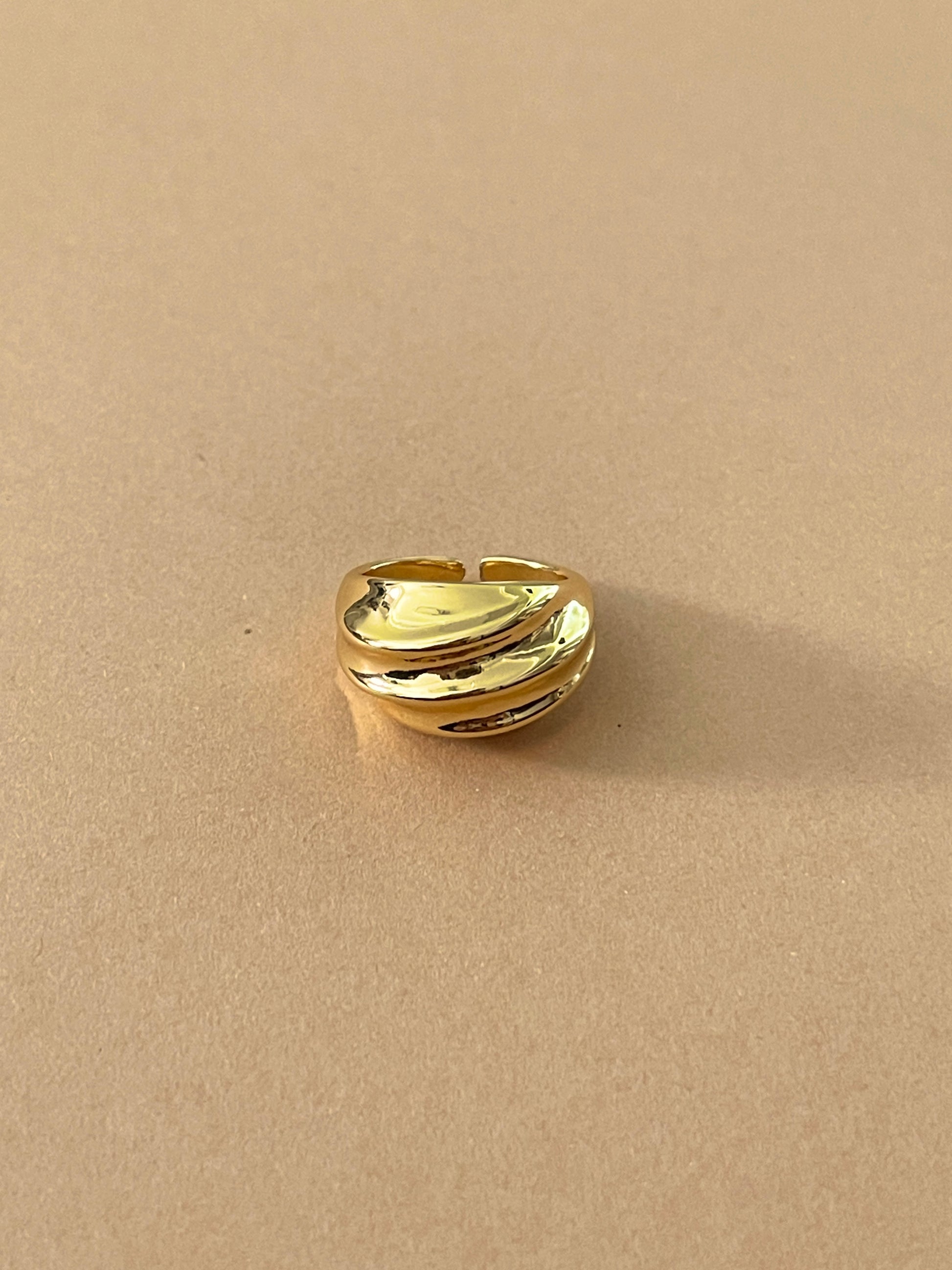 VELA RING GOLD