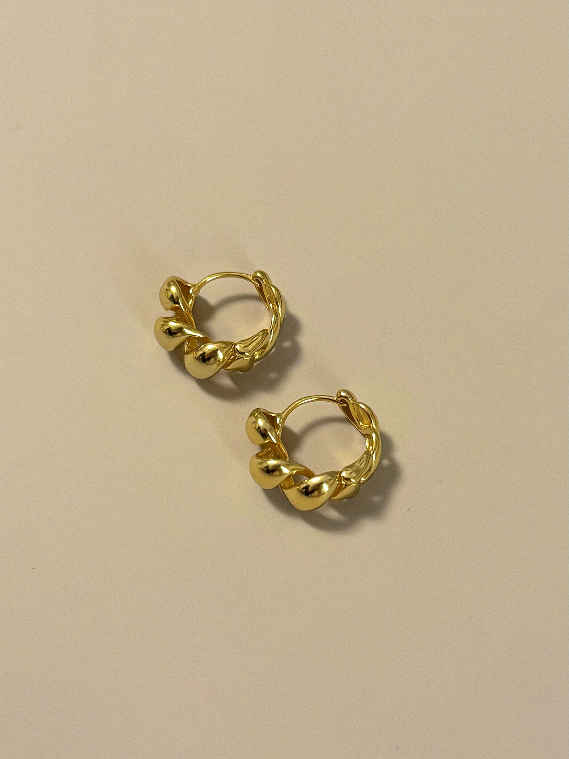 LUMA MINI HOOPS GOLD
