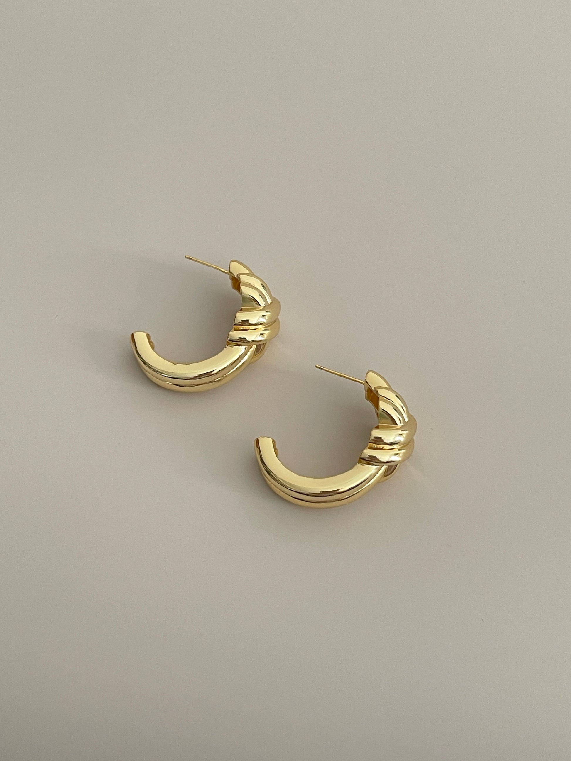 TORSIA HOOPS GOLD