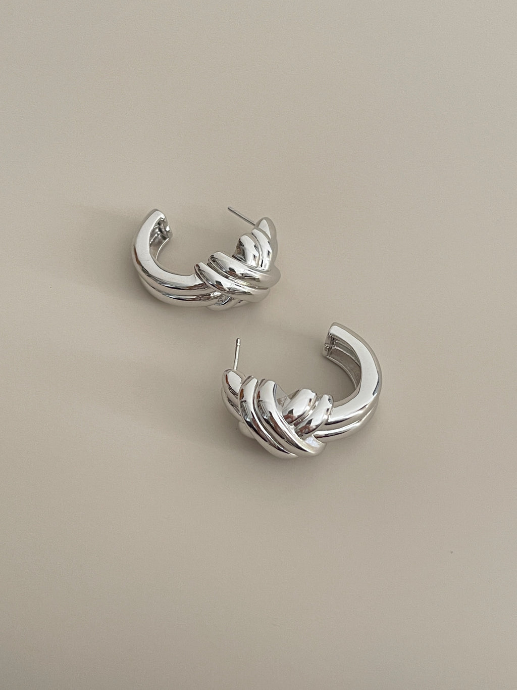 TORSIA HOOPS SILVER