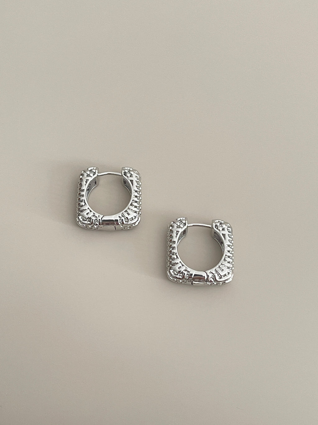 ORNA HOOPS