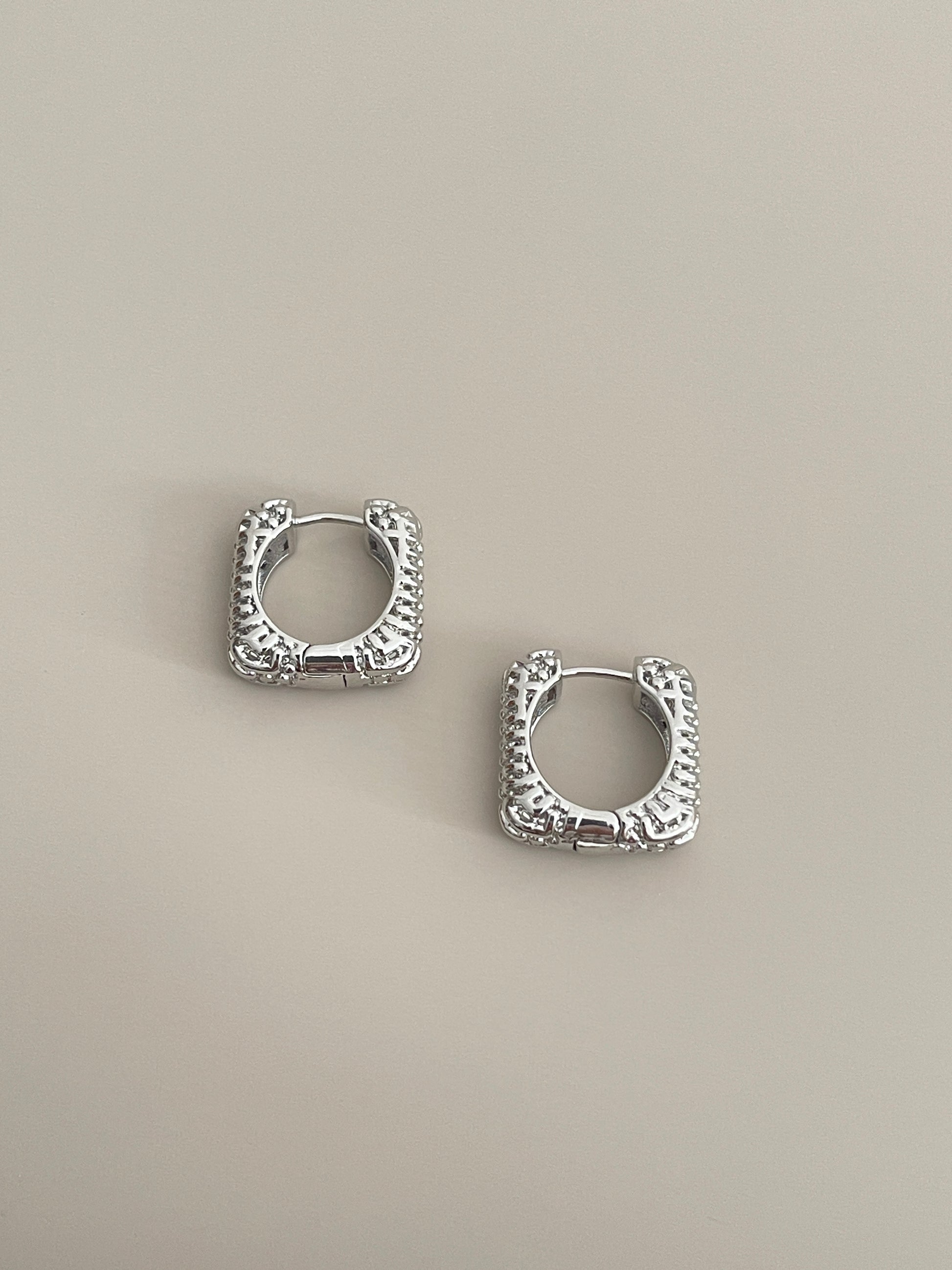 ORNA HOOPS