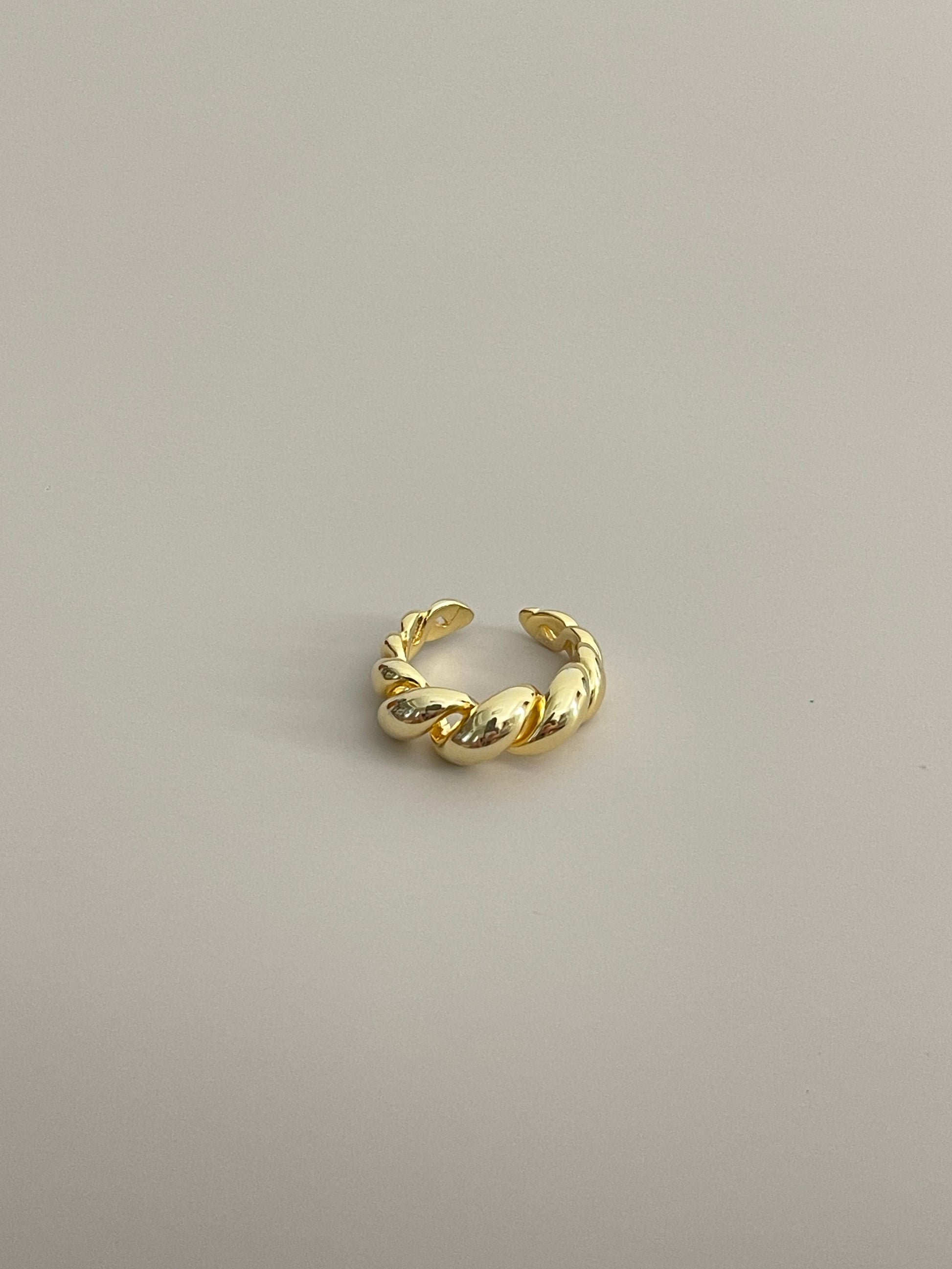 LUMA TWISTED RING GOLD