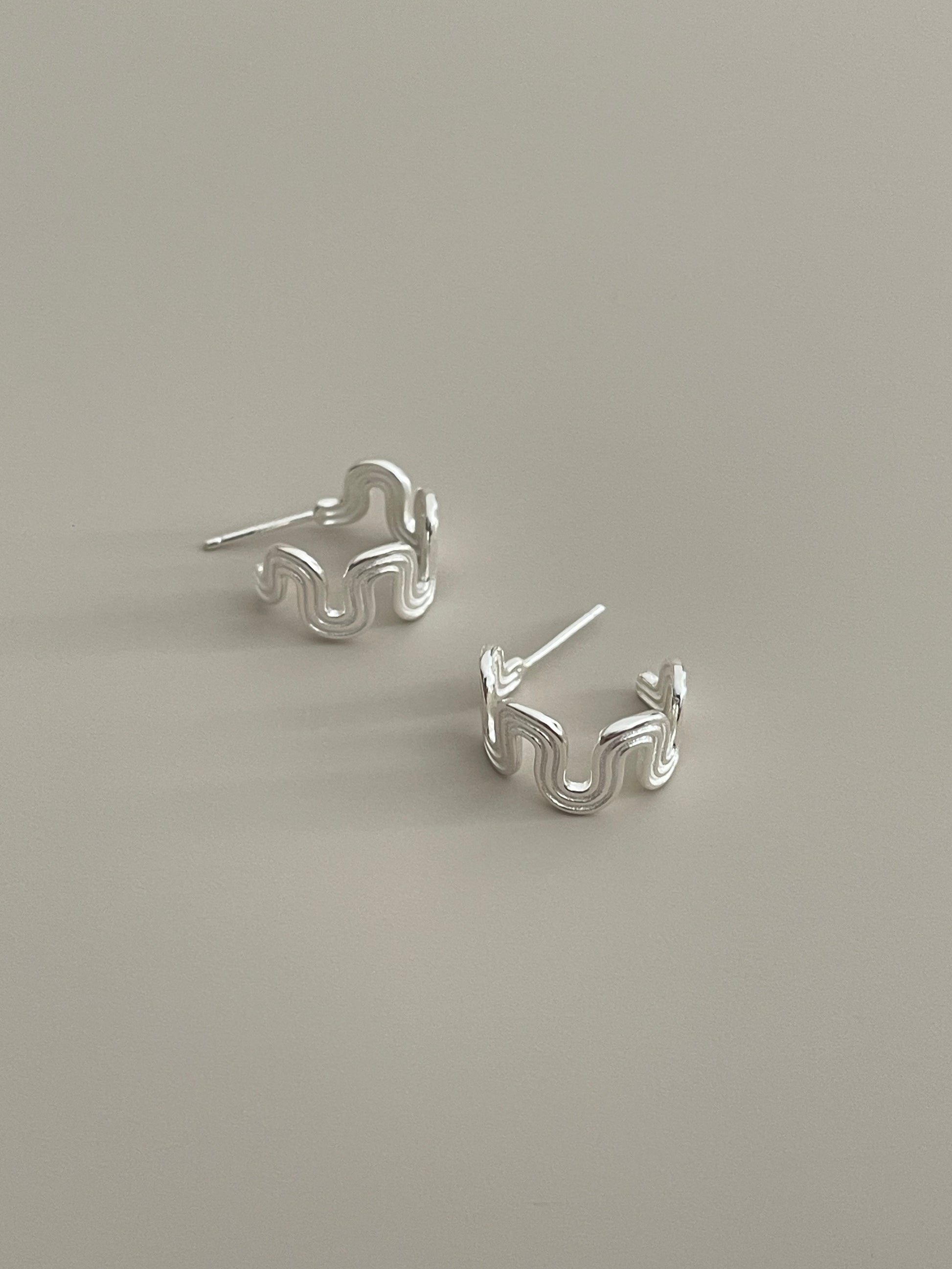 OSCIA HOOPS