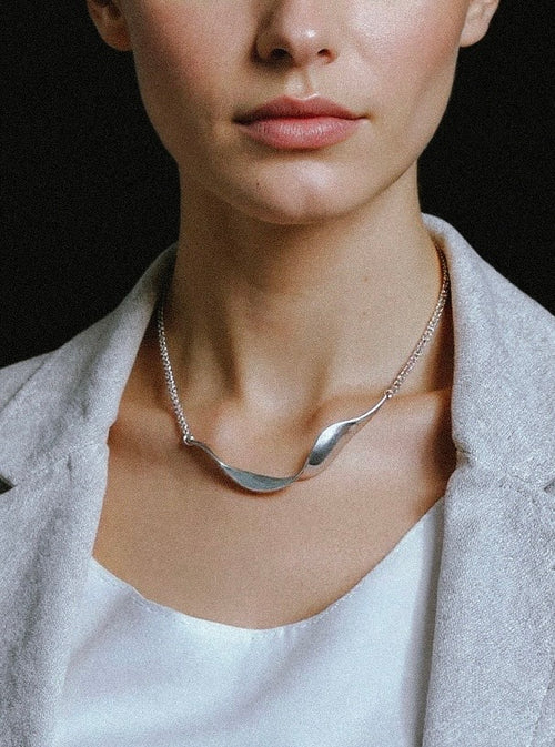CRESTA NECKLACE